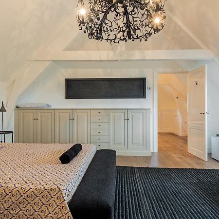 Amsterdam Mansion - Suite De Dam Oostzaan Bagian luar foto